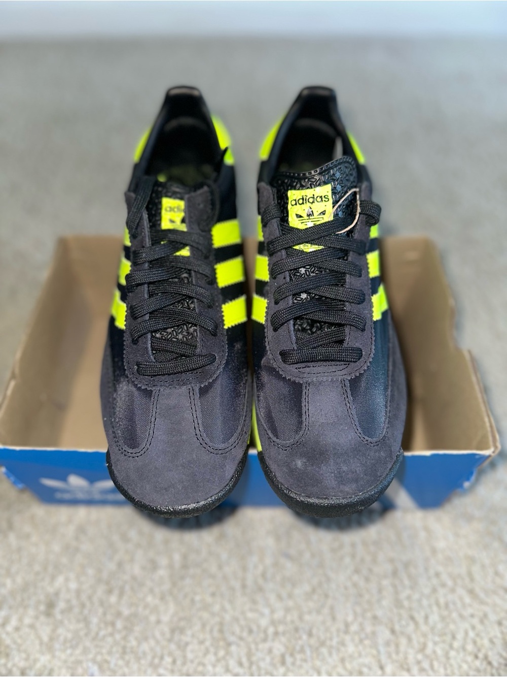 2025 Adidas SL72 RS 'Black Solar Yellow’ - Picture 2 of 5